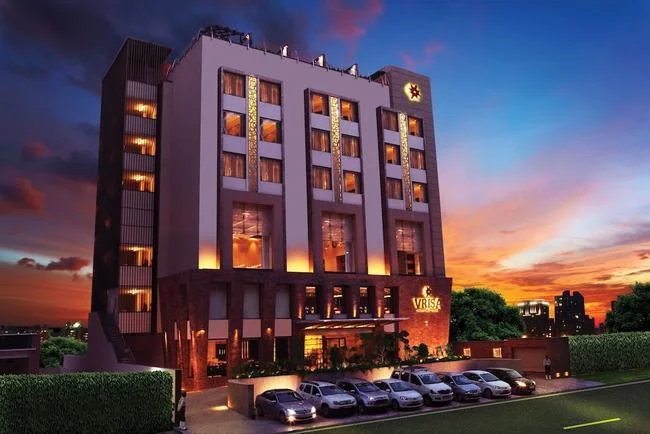 Essential Tips for Booking Hotels Online